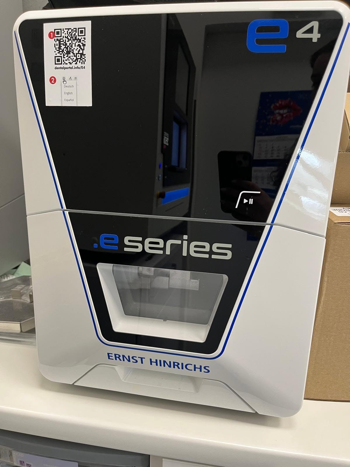 Frezarka czteroosiowa HinriMill e4 (ERNST HINRICHS DENTAL)